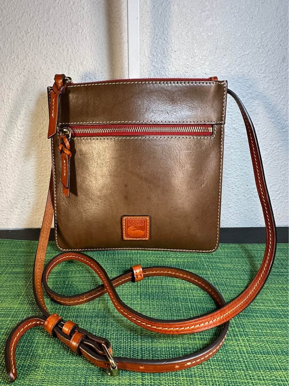 Dooney & Bourke Florentine Leather Allison Crossbody Bag -Chestnut brown 